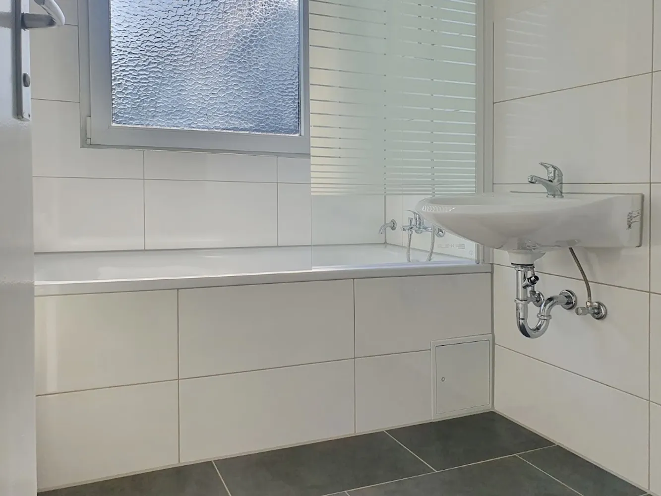 3 Zimmer Wohnung mit 76 m² in Hürth – Bild 2