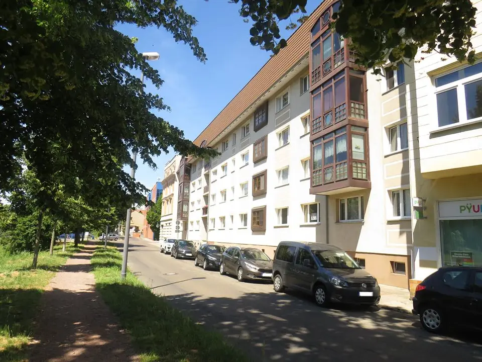 3 Zimmer Wohnung mit 57 m² in Bitterfeld-Wolfen – Bild 1
