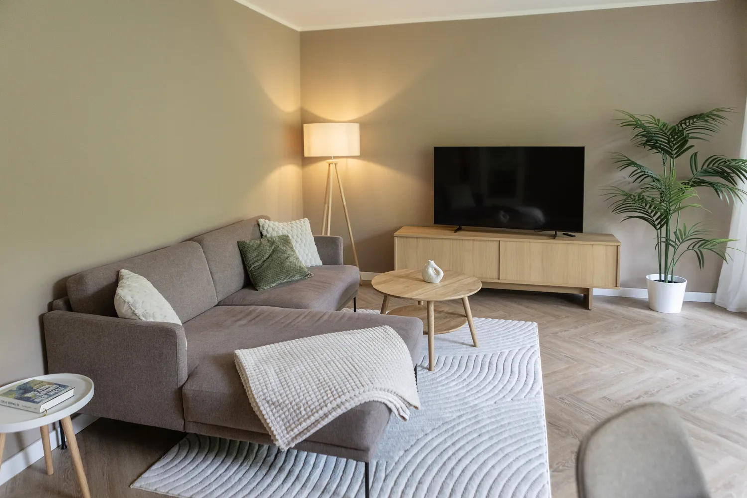 2 Zimmer Wohnung mit 65 m² in Hamburg – Bild 9