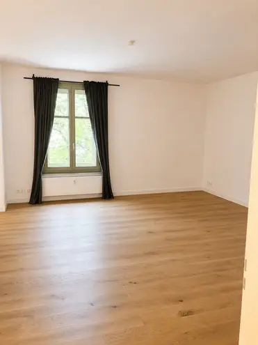 4 Zimmer Wohnung mit 141 m² in Frankfurt am Main – Bild 3