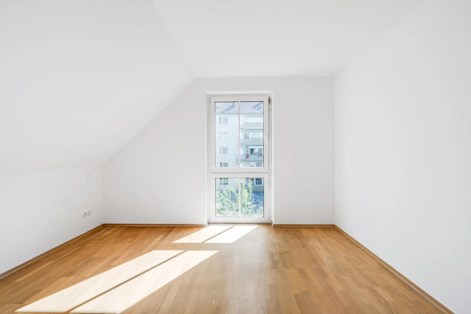 3 Zimmer Wohnung mit 87 m² in München – Bild 3