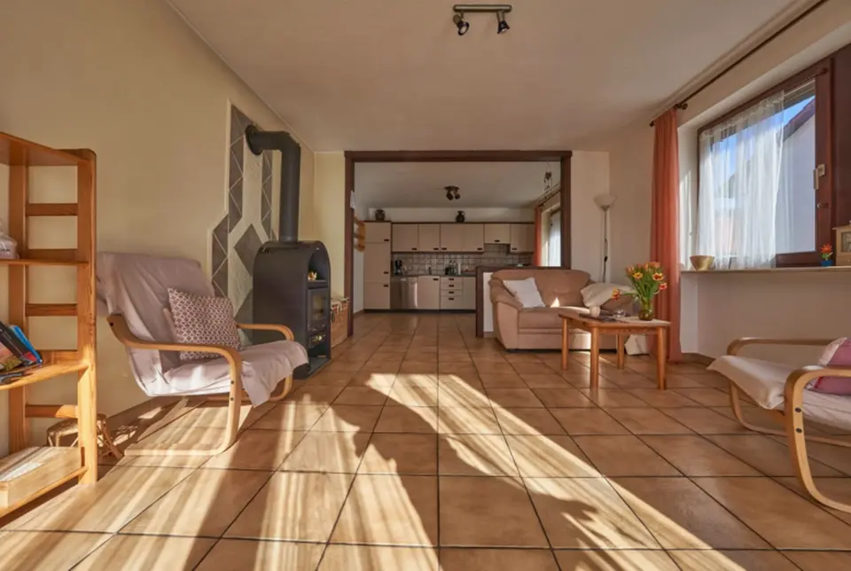 7 Zimmer Haus mit 139 m² in Metzingen – Bild 1