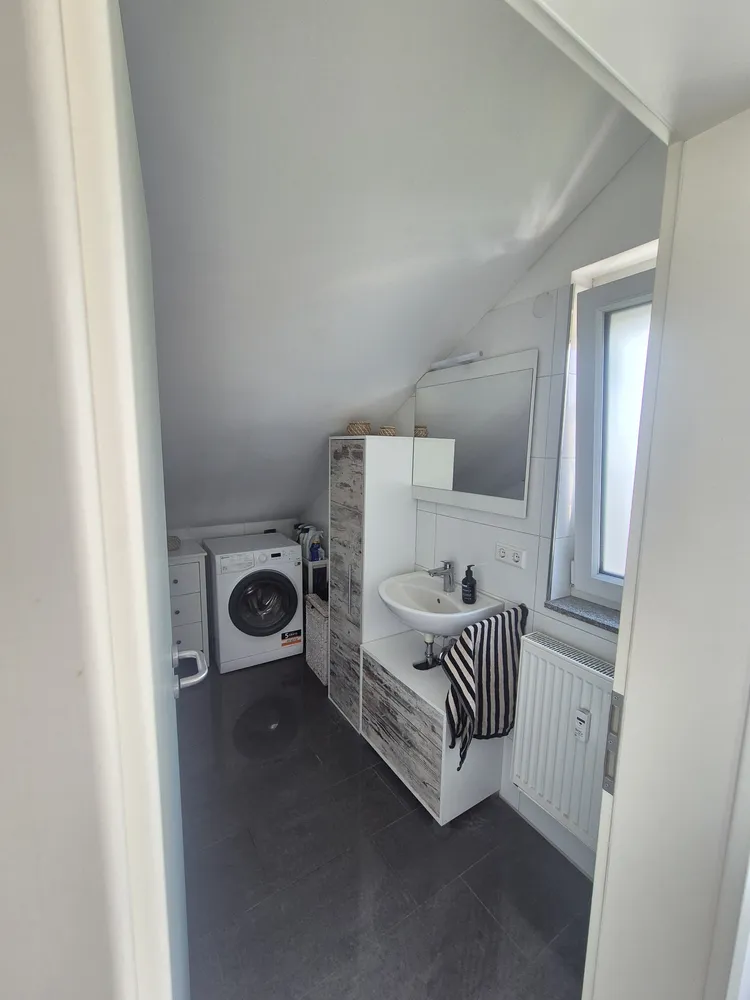 2 Zimmer Wohnung mit 50 m² in Karlsruhe – Bild 3