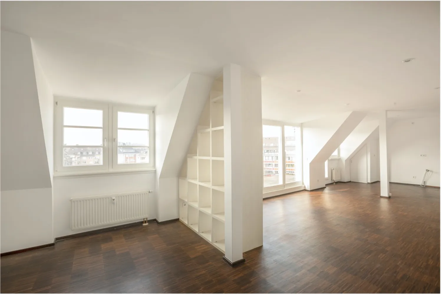 3 Zimmer Wohnung mit 111 m² in Düsseldorf – Bild 4