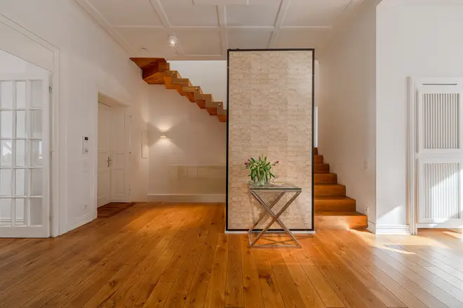 7 Zimmer Wohnung mit 210 m² in Düsseldorf – Bild 9