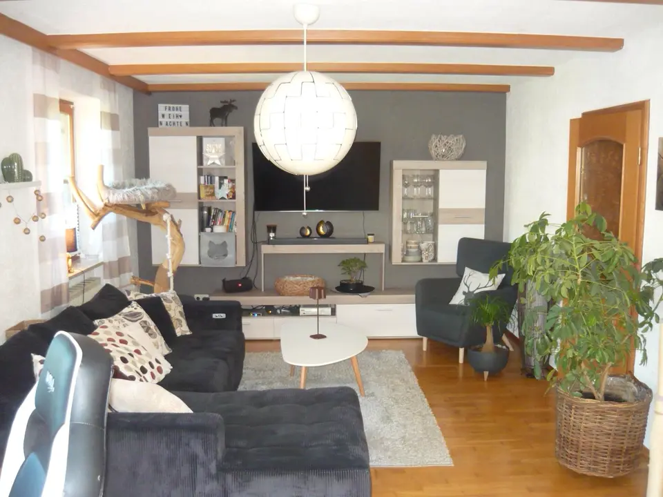 6 Zimmer Haus mit 160 m² in Erding – Bild 1