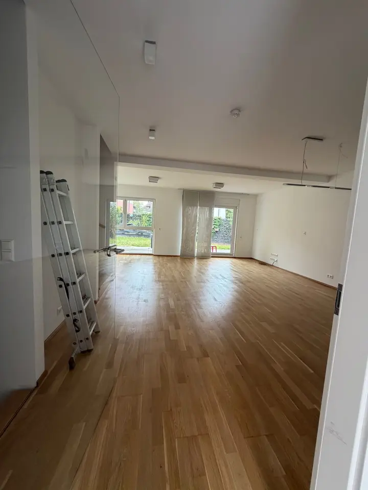 5 Zimmer Haus mit 160 m² in Offenbach – Bild 2
