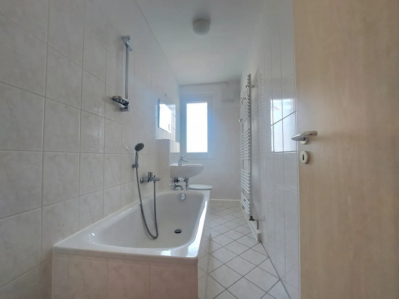 3 Zimmer Wohnung mit 57 m² in Plauen – Bild 10