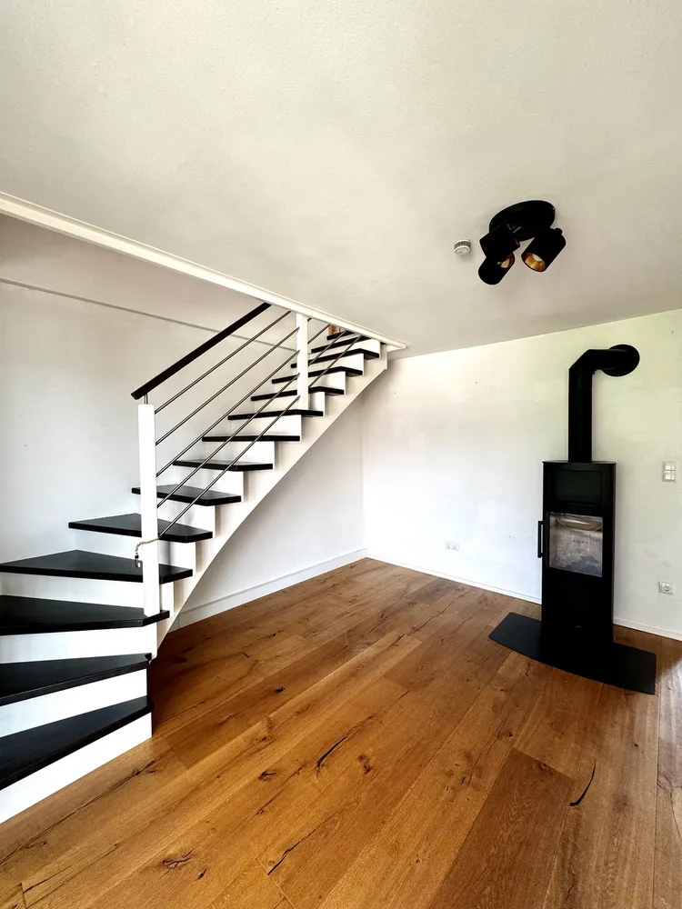 4 Zimmer Wohnung mit 96 m² in Augsburg – Bild 1