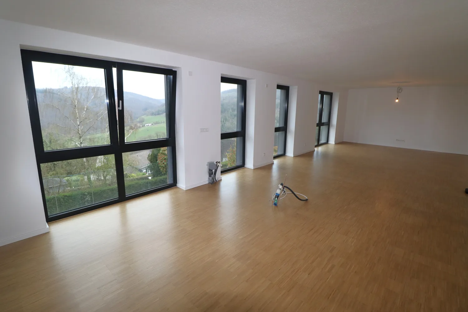 4 Zimmer Wohnung mit 210 m² in Hagen – Bild 6