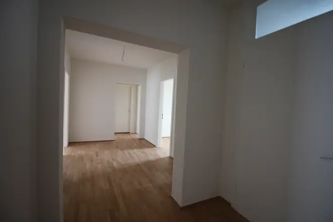 4 Zimmer Wohnung mit 101 m² in Düsseldorf – Bild 12