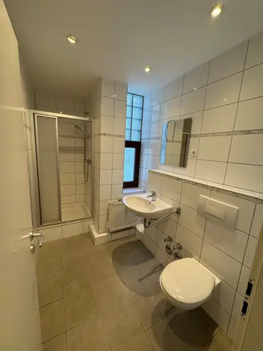 2 room apartment with 70 m² in Cologne – Photo 6