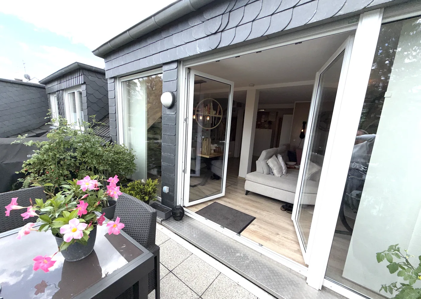 5 Zimmer Wohnung mit 145 m² in Essen – Bild 3