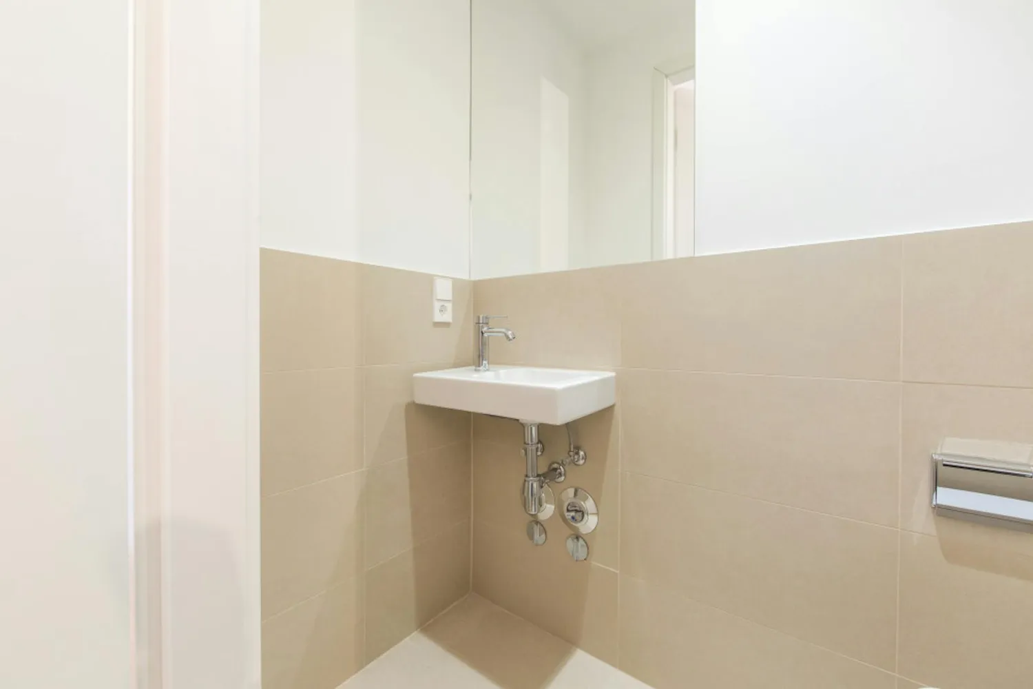 Shared room with 10 m² in Berlin – Photo 10