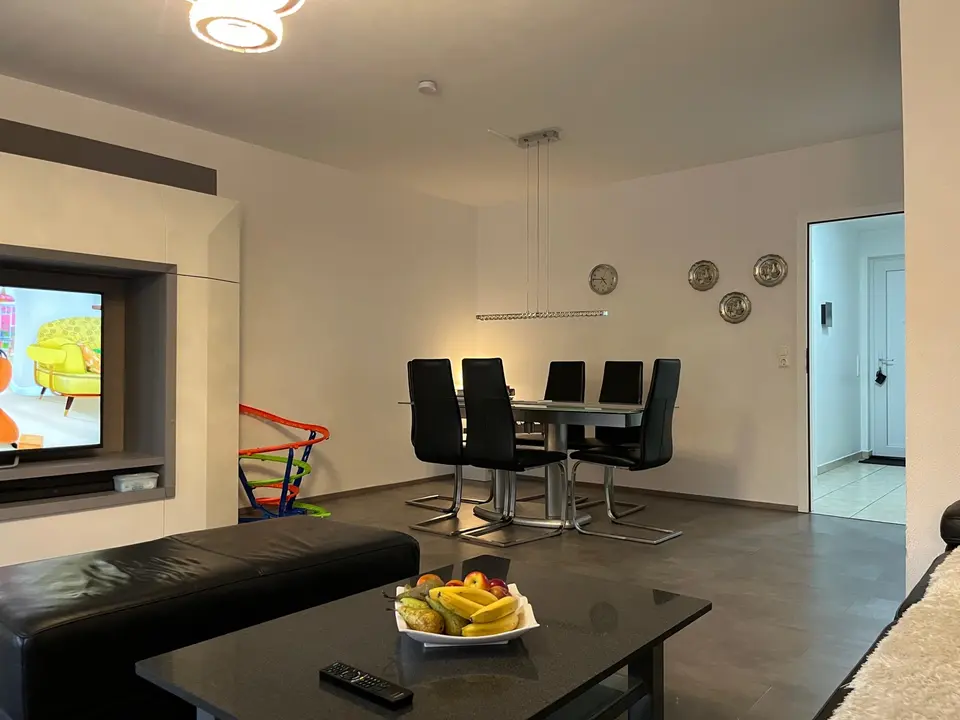 6 Zimmer Haus mit 138 m² in Wiesbaden – Bild 4