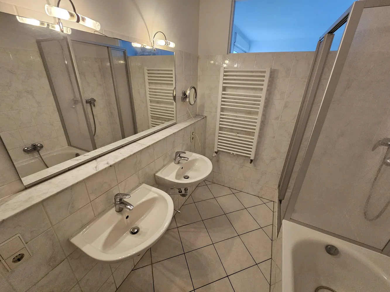 4 Zimmer Wohnung mit 146 m² in Wiesbaden – Bild 8
