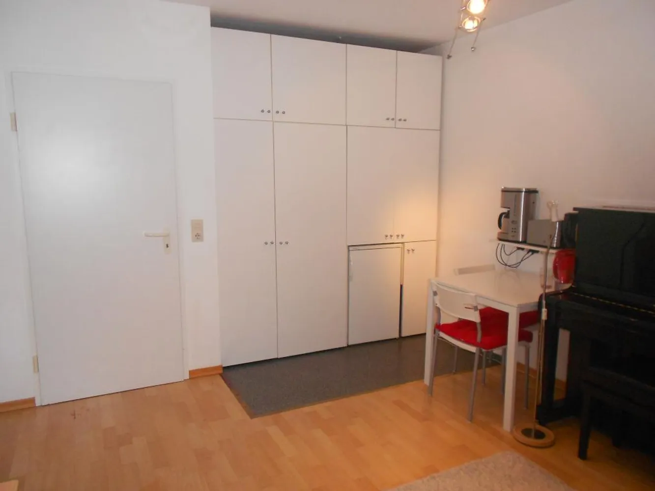 1 Zimmer Wohnung mit 28 m² in Karlsruhe – Bild 7