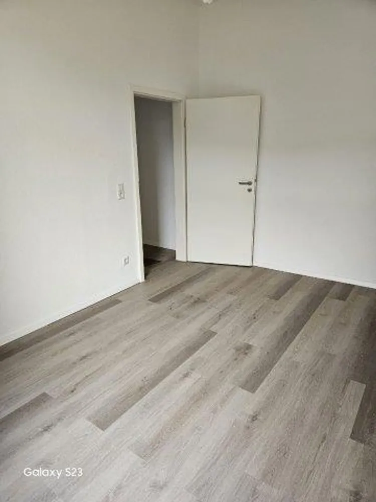 2 room apartment with 62 m² in Bremerhaven – Photo 3