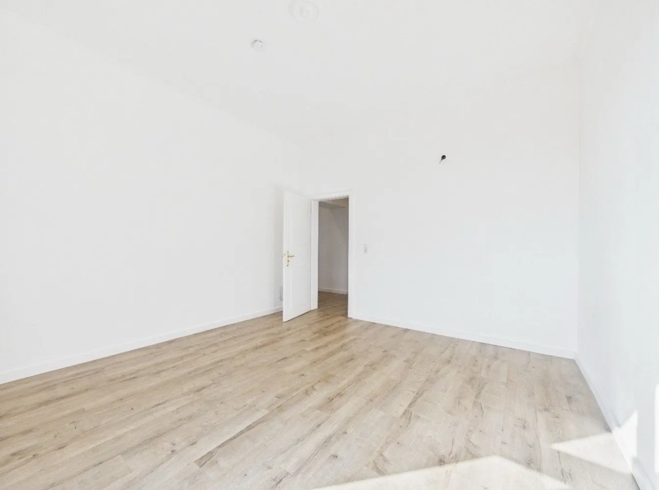 2 Zimmer Wohnung mit 79 m² in Detmold – Bild 8