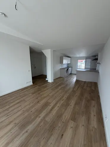 2 Zimmer Wohnung mit 70 m² in Kiel – Bild 4