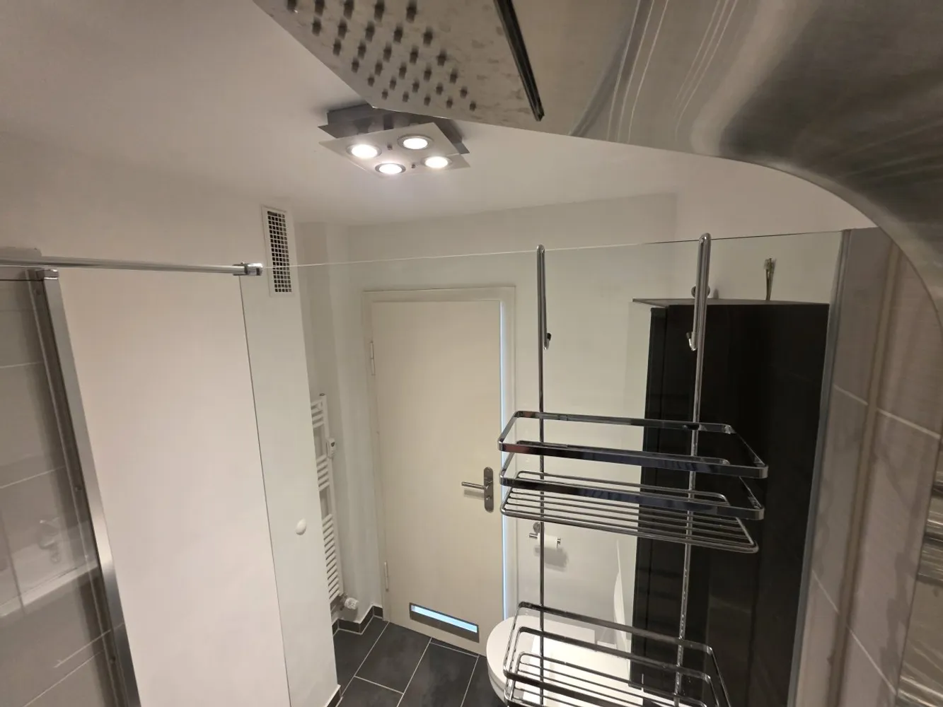 2 Zimmer Wohnung mit 54 m² in München – Bild 7