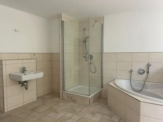 5 Zimmer Wohnung mit 143 m² in Düsseldorf – Bild 12