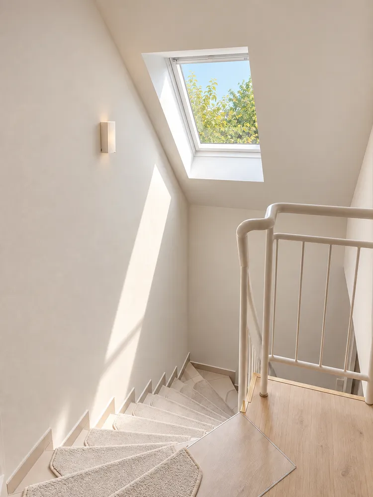 4 Zimmer Wohnung mit 110 m² in München – Bild 2