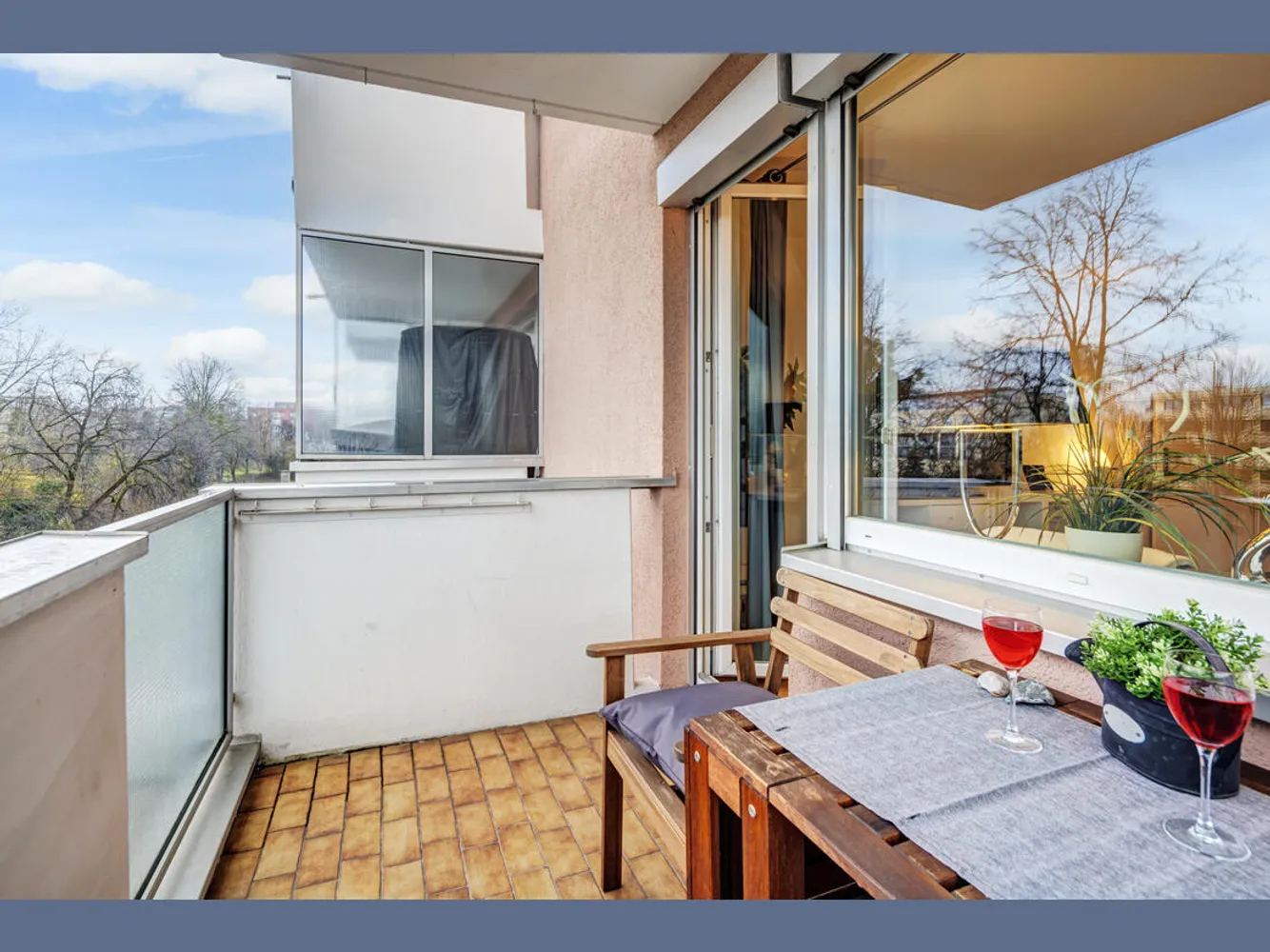 2 Zimmer Wohnung mit 57 m² in München – Bild 4