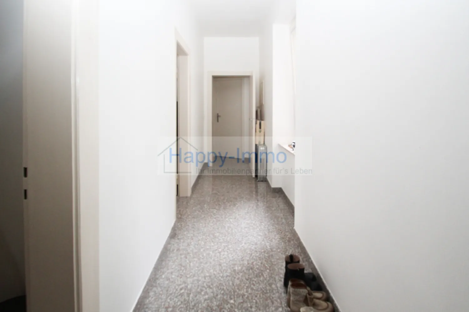5 room apartment with 102 m² in Munich – Photo 6