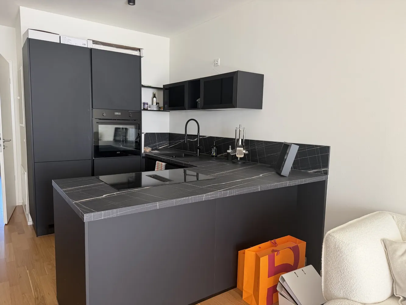 2 Zimmer Wohnung mit 58 m² in Köln – Bild 3