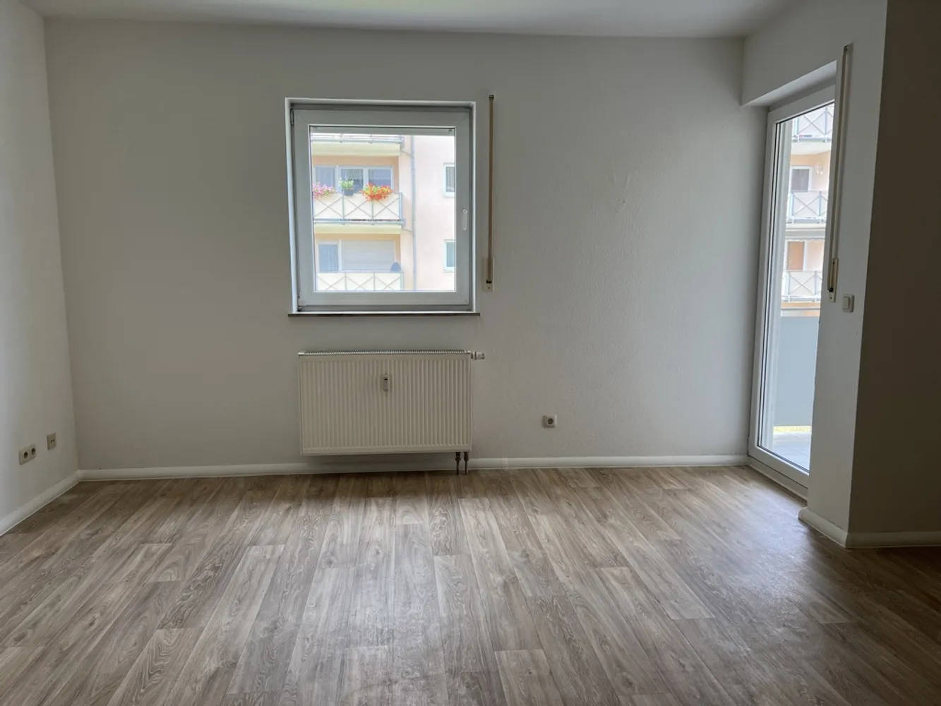 1 room apartment with 30 m² in Chemnitz – Photo 6