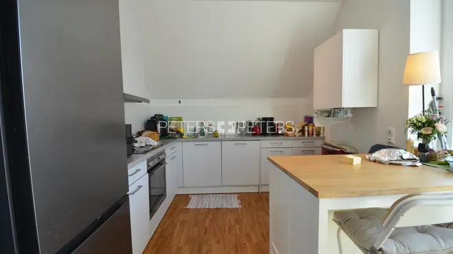 3 Zimmer Wohnung mit 122 m² in Hamburg – Bild 4