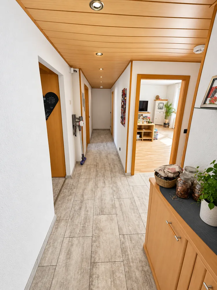 4 Zimmer Wohnung mit 101 m² in Duisburg – Bild 2