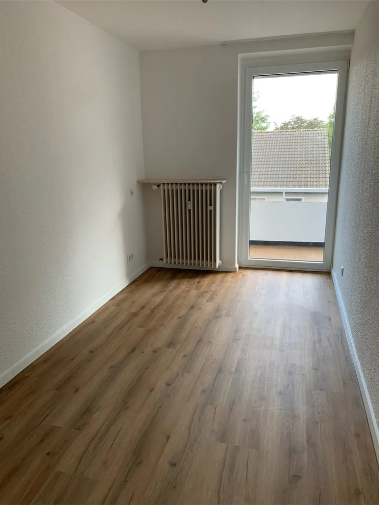 4 Zimmer Wohnung mit 104 m² in Dinslaken – Bild 1