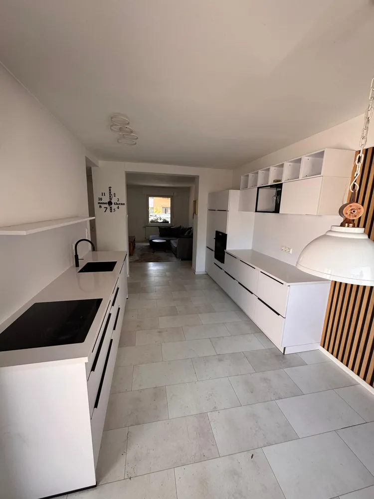 3 room apartment with 90 m² in Cologne – Photo 1