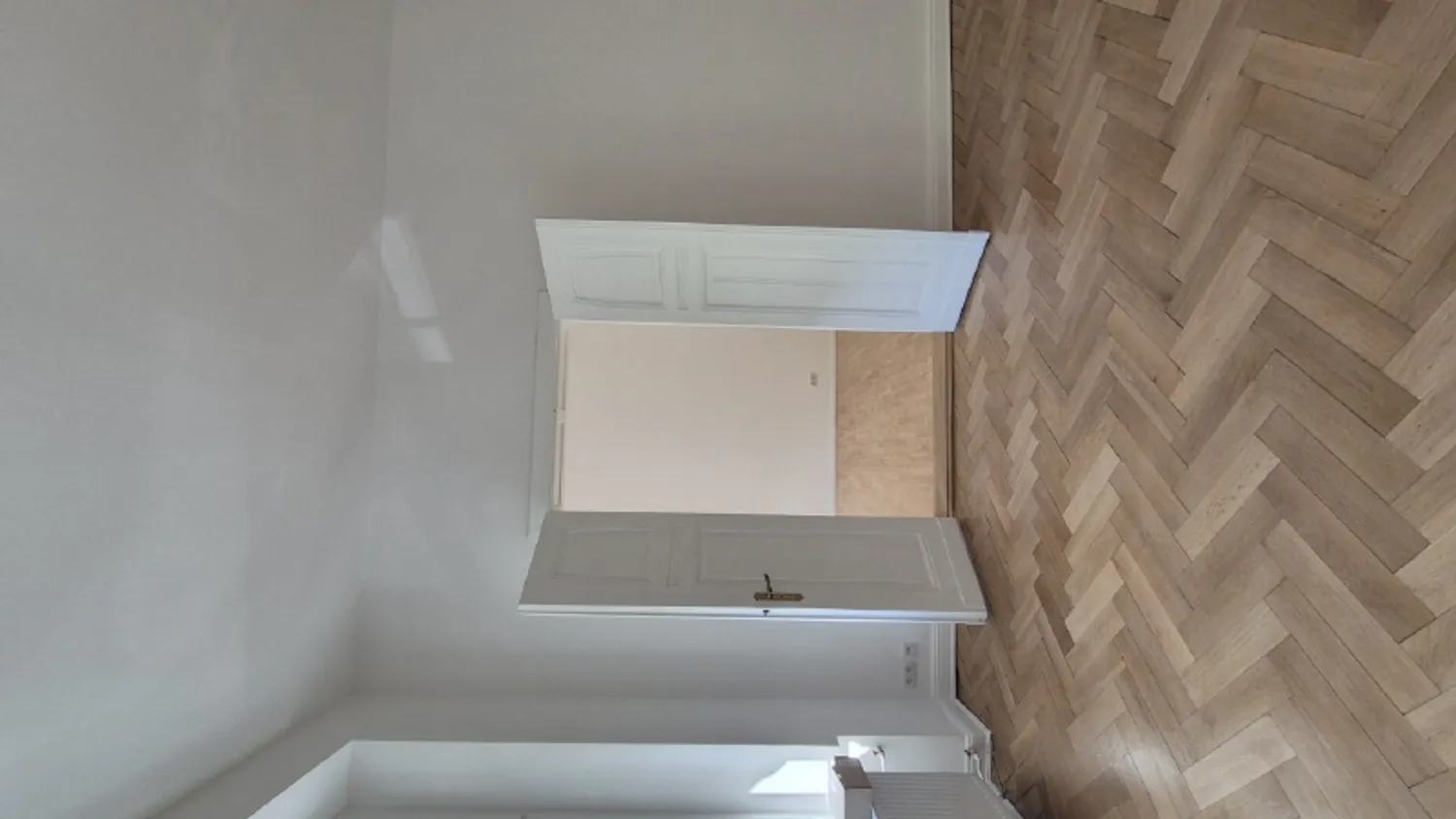 2 Zimmer Wohnung mit 84 m² in Berlin – Bild 8
