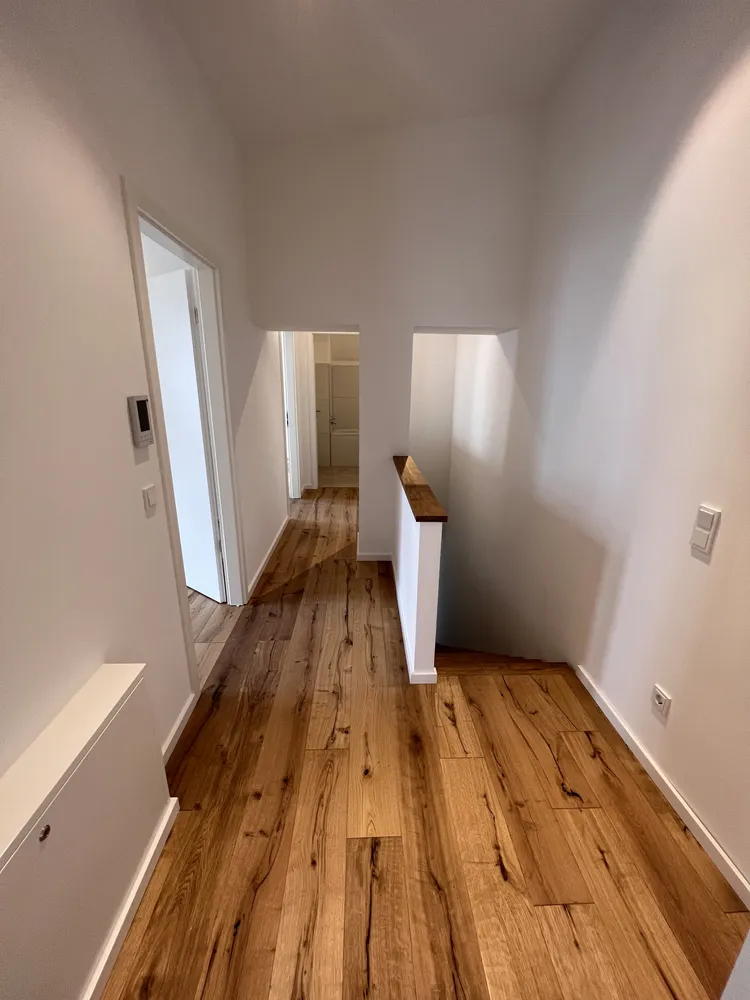 4 Zimmer Wohnung mit 100 m² in Frankfurt am Main – Bild 2