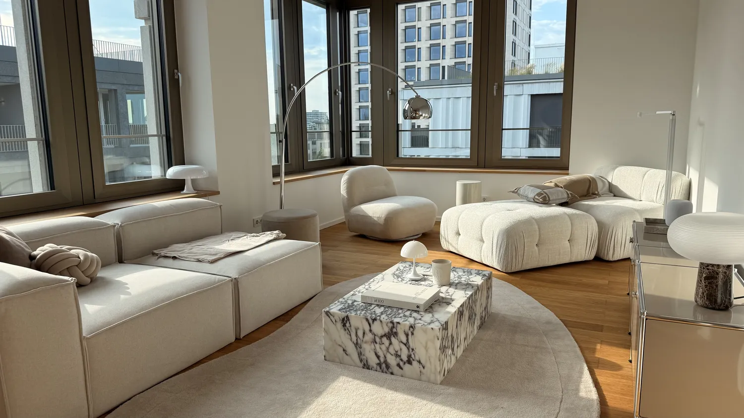3 Zimmer Wohnung mit 111 m² in München – Bild 2