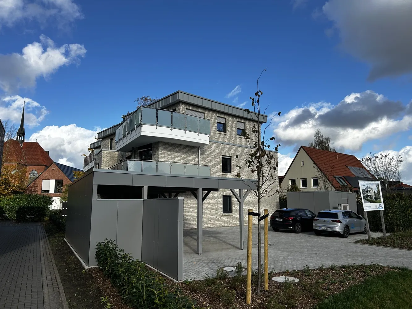 3 Zimmer Wohnung mit 97 m² in Oldenburg – Bild 1