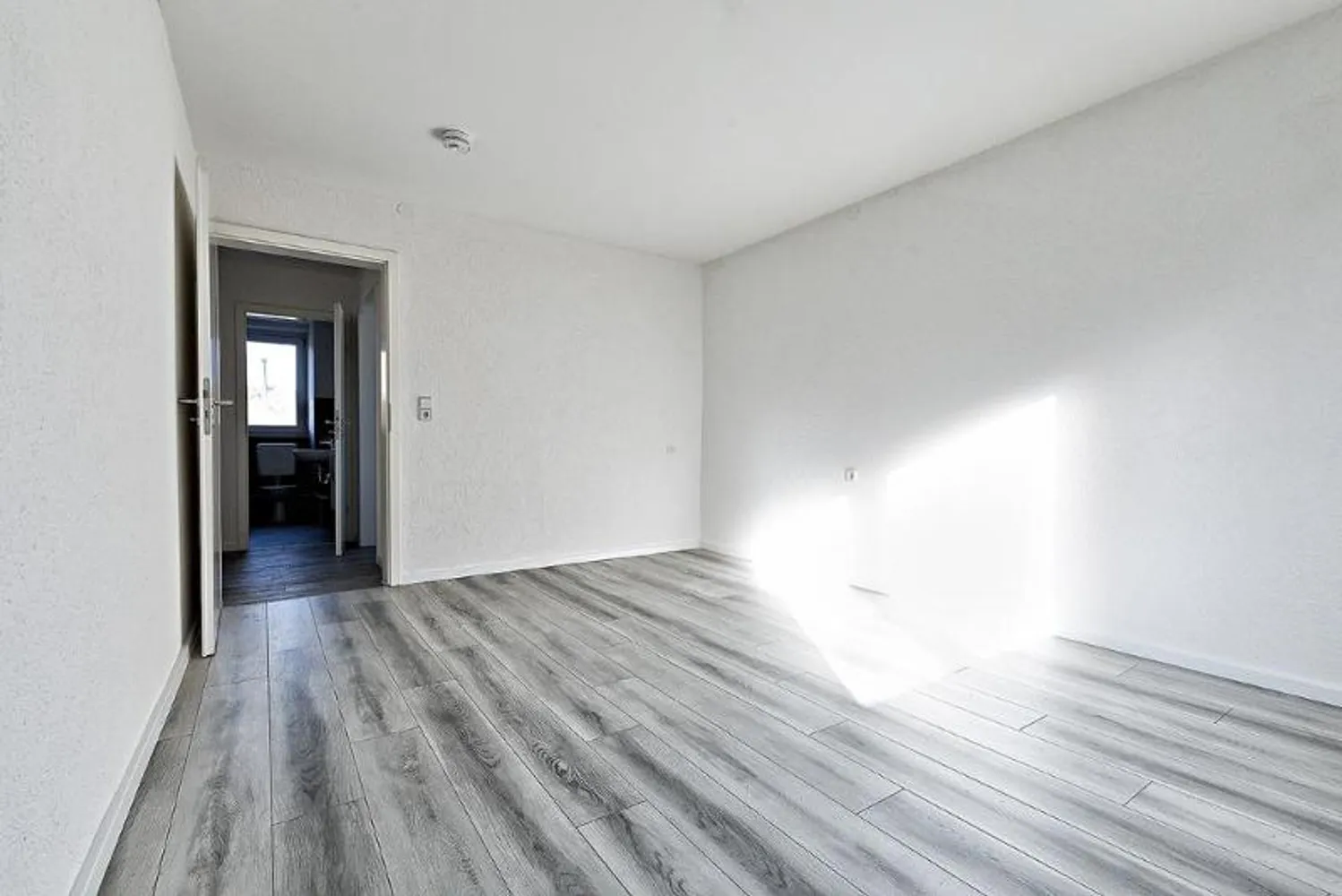 3 Zimmer Wohnung mit 60 m² in Greiz – Bild 9