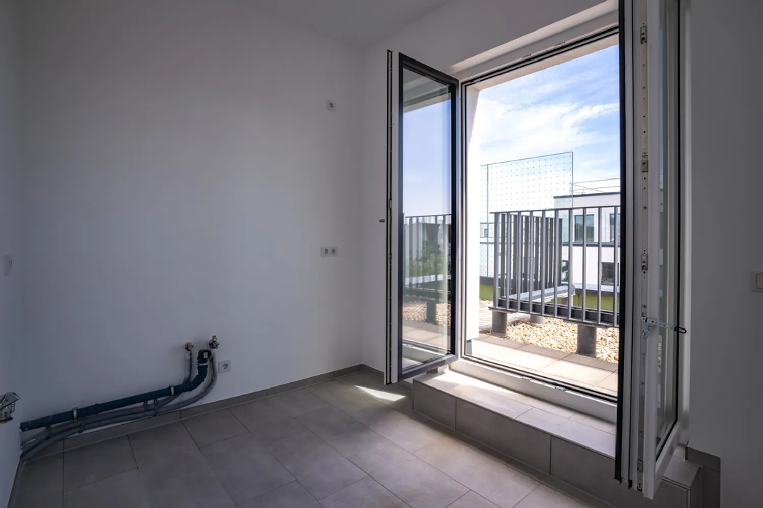 2 Zimmer Wohnung mit 76 m² in Berlin – Bild 3