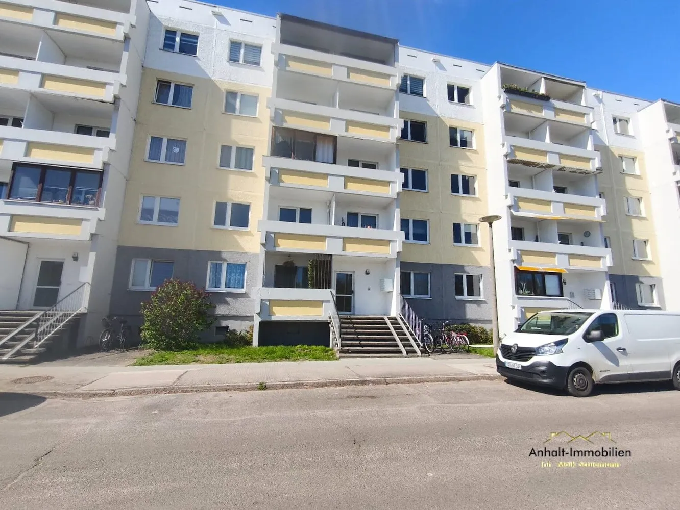 4 Zimmer Wohnung mit 65 m² in Dessau-Roßlau – Bild 1