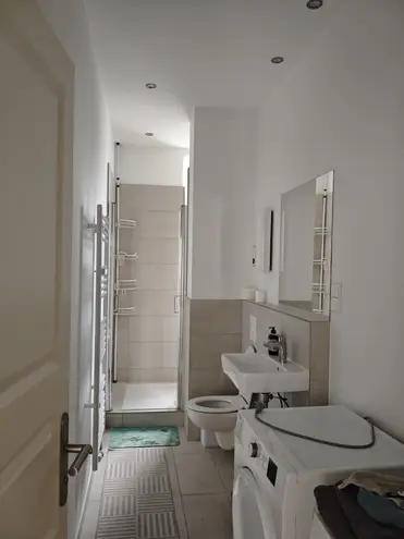 2 Zimmer Wohnung mit 60 m² in Berlin – Bild 9