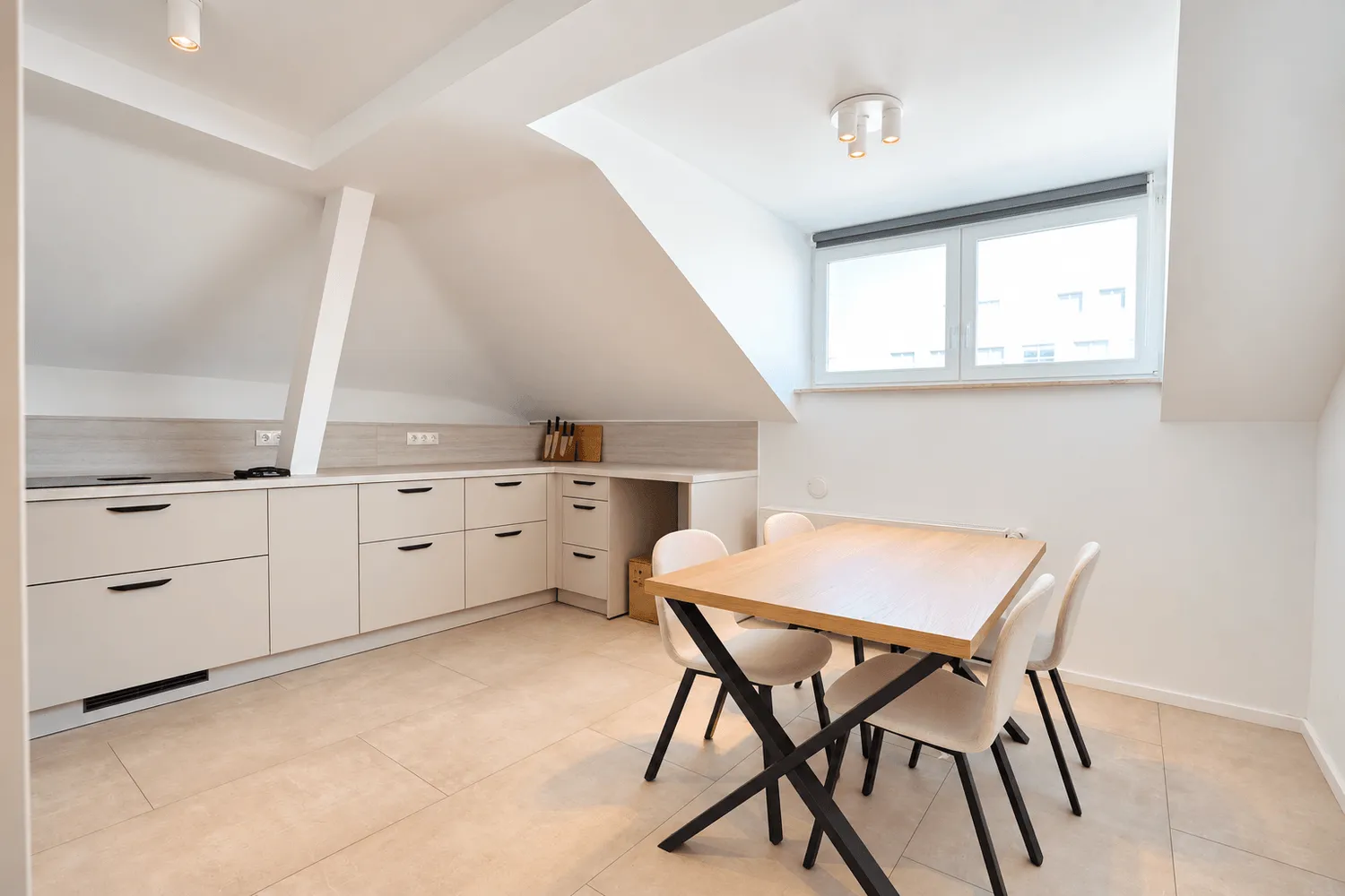 Shared room with 20 m² in Frankfurt am Main – Photo 1