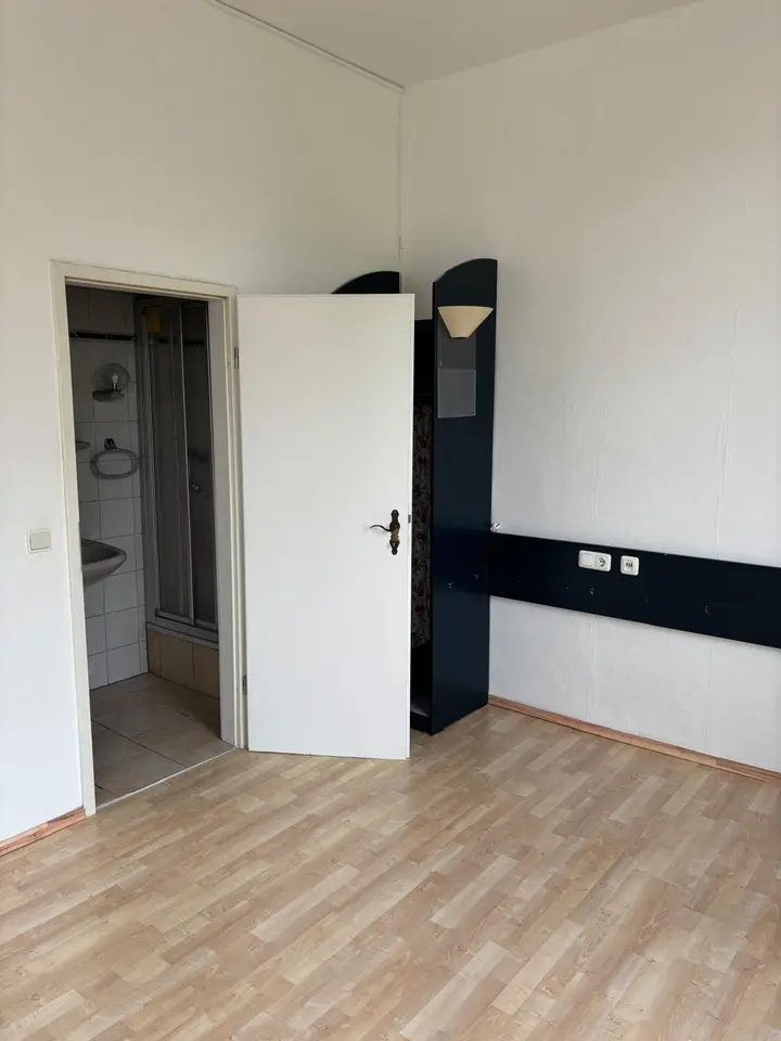 WG-Zimmer mit 25 m² in Halle (Saale) – Bild 6