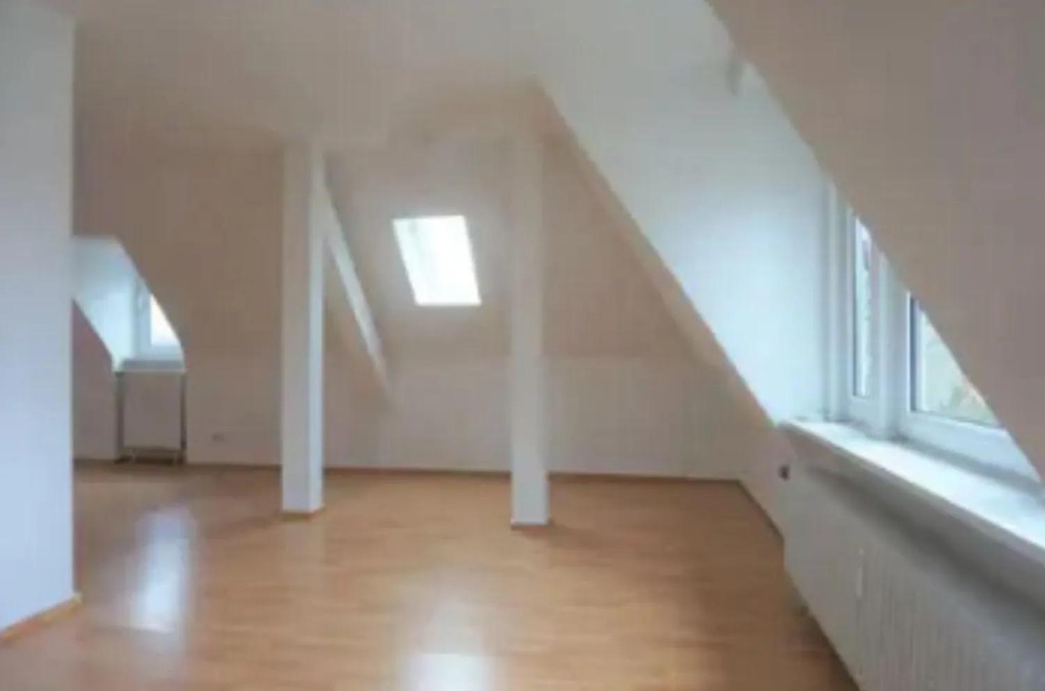2 Zimmer Wohnung mit 74 m² in Hannover – Bild 1