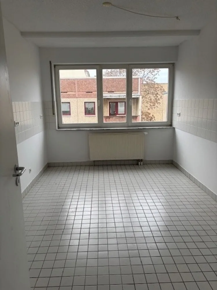 2 Zimmer Wohnung mit 77 m² in Halle (Saale) – Bild 7