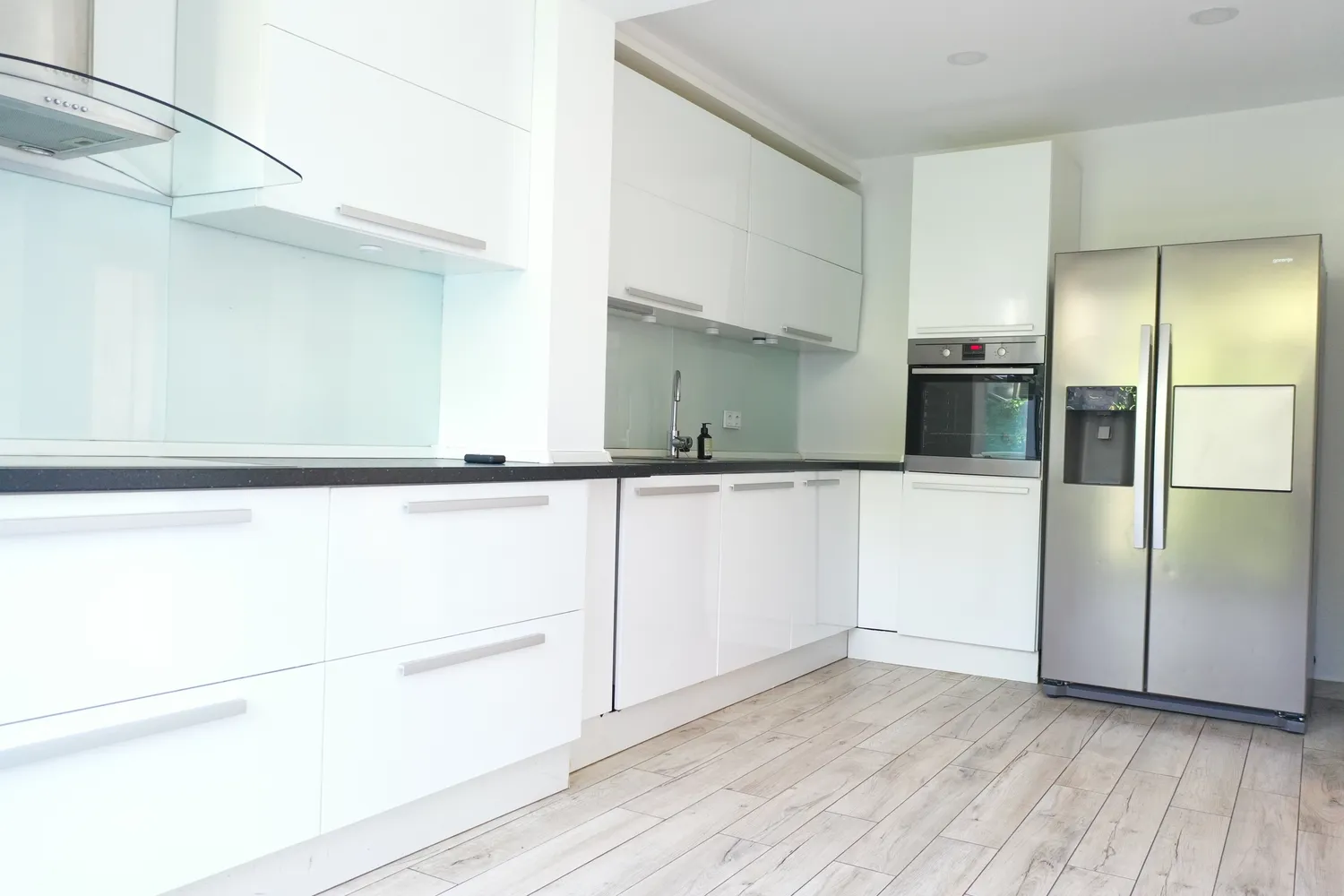 5 Zimmer Wohnung mit 244 m² in München – Bild 12