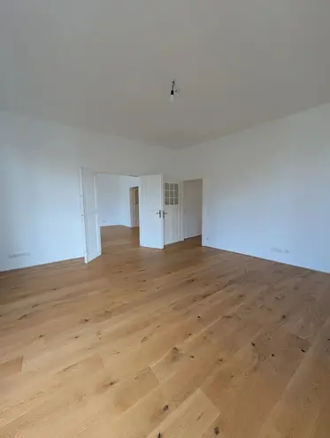 4 Zimmer Wohnung mit 150 m² in Köln – Bild 7