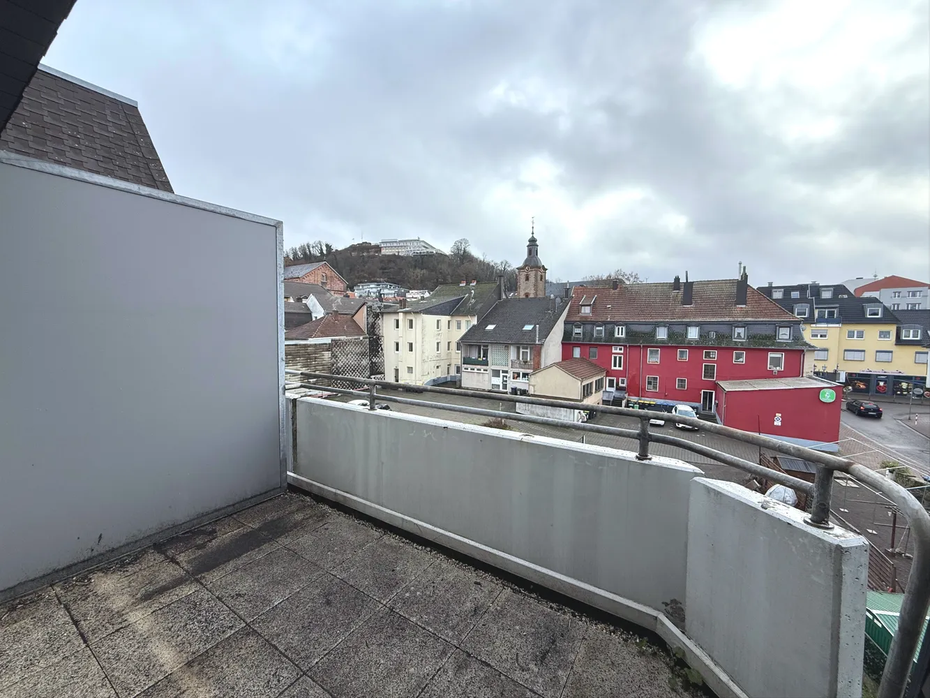 2 Zimmer Wohnung mit 70 m² in Homburg – Bild 8